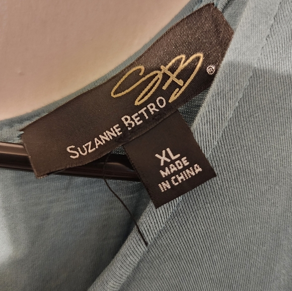 Long Flowy Suzanne Betro Dress - Picture 2 of 3